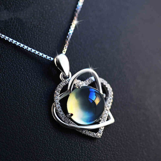 Crystal heart-shaped necklace women